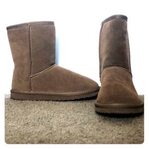 Microfiber faux winter boots